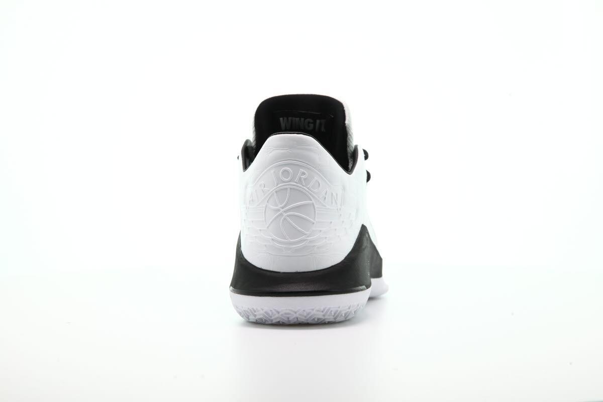 Air Jordan XXXII Low 